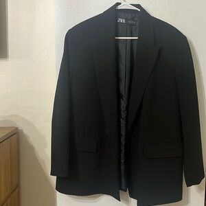 ZARA women's blazer. Black. size Large NWOT